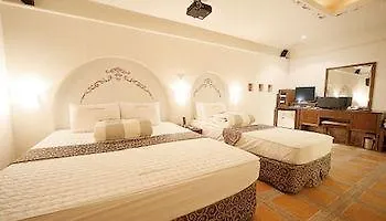Hotel Ara 2*