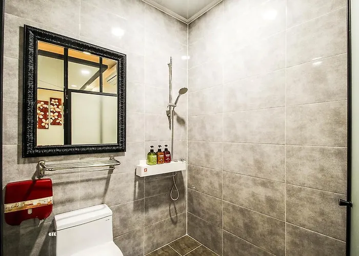 Hotel Ara 2*